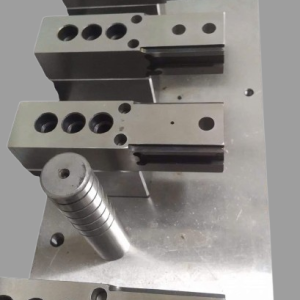 GIA CÔNG CẮT DÂY / WIRE CUTTING